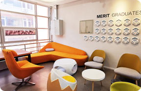 環球留學接待前臺